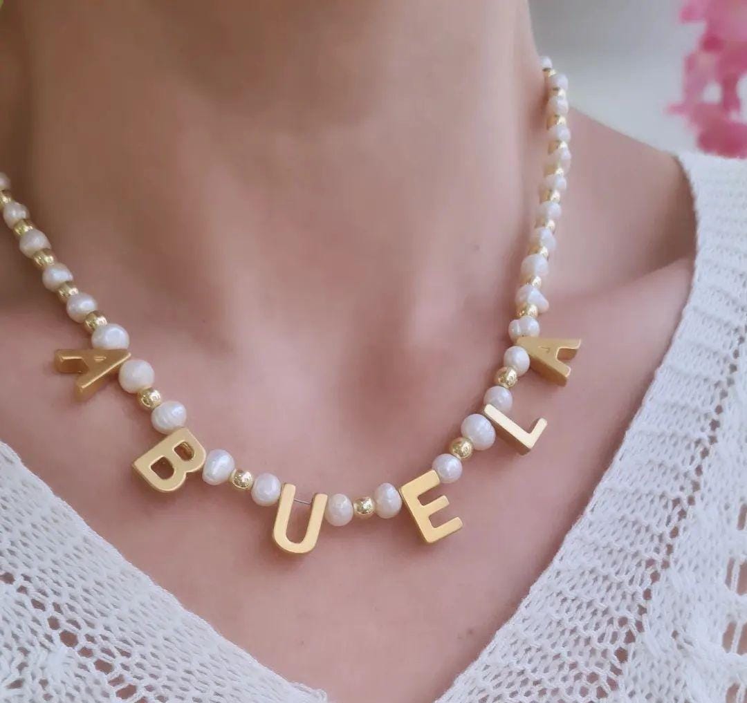 INICIALES (5-8) ENTRE PERLAS