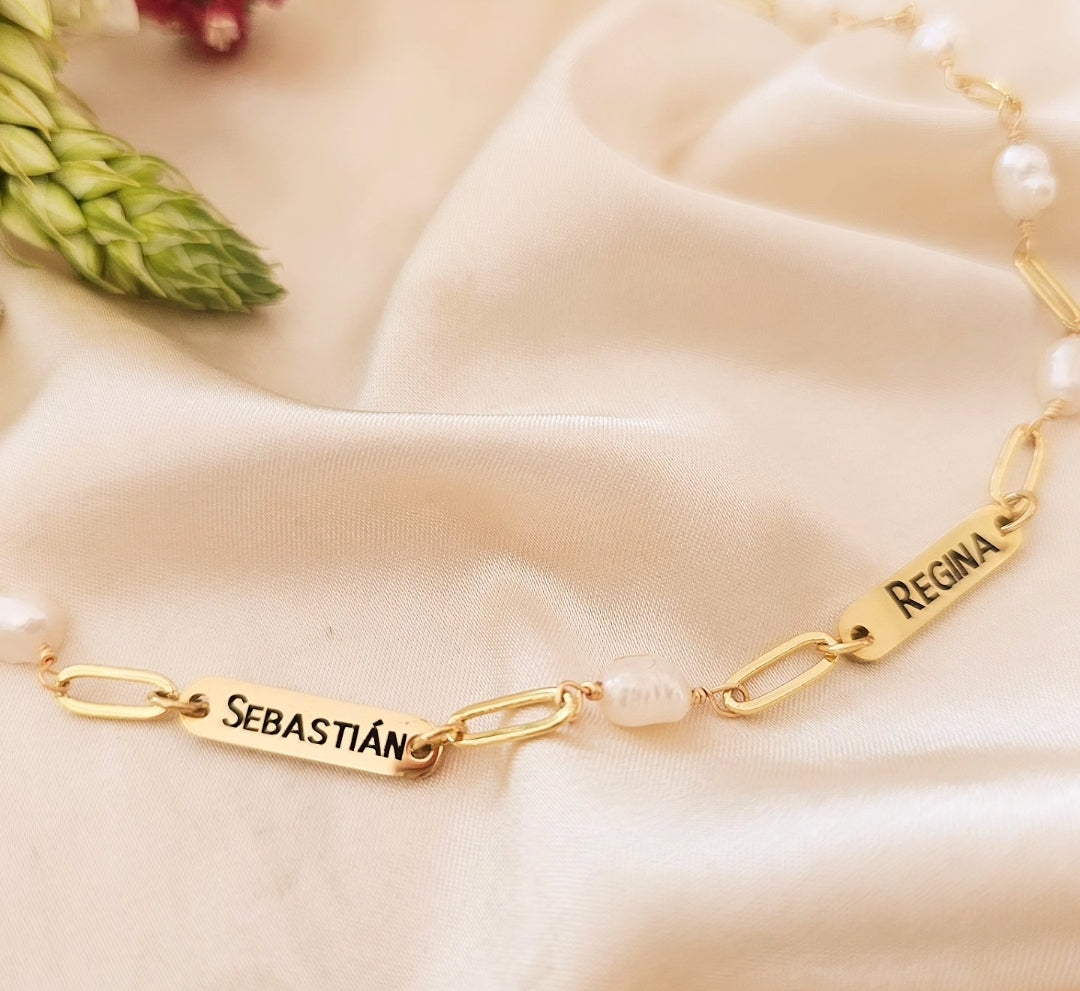 COLLAR PLACAS Y PERLAS