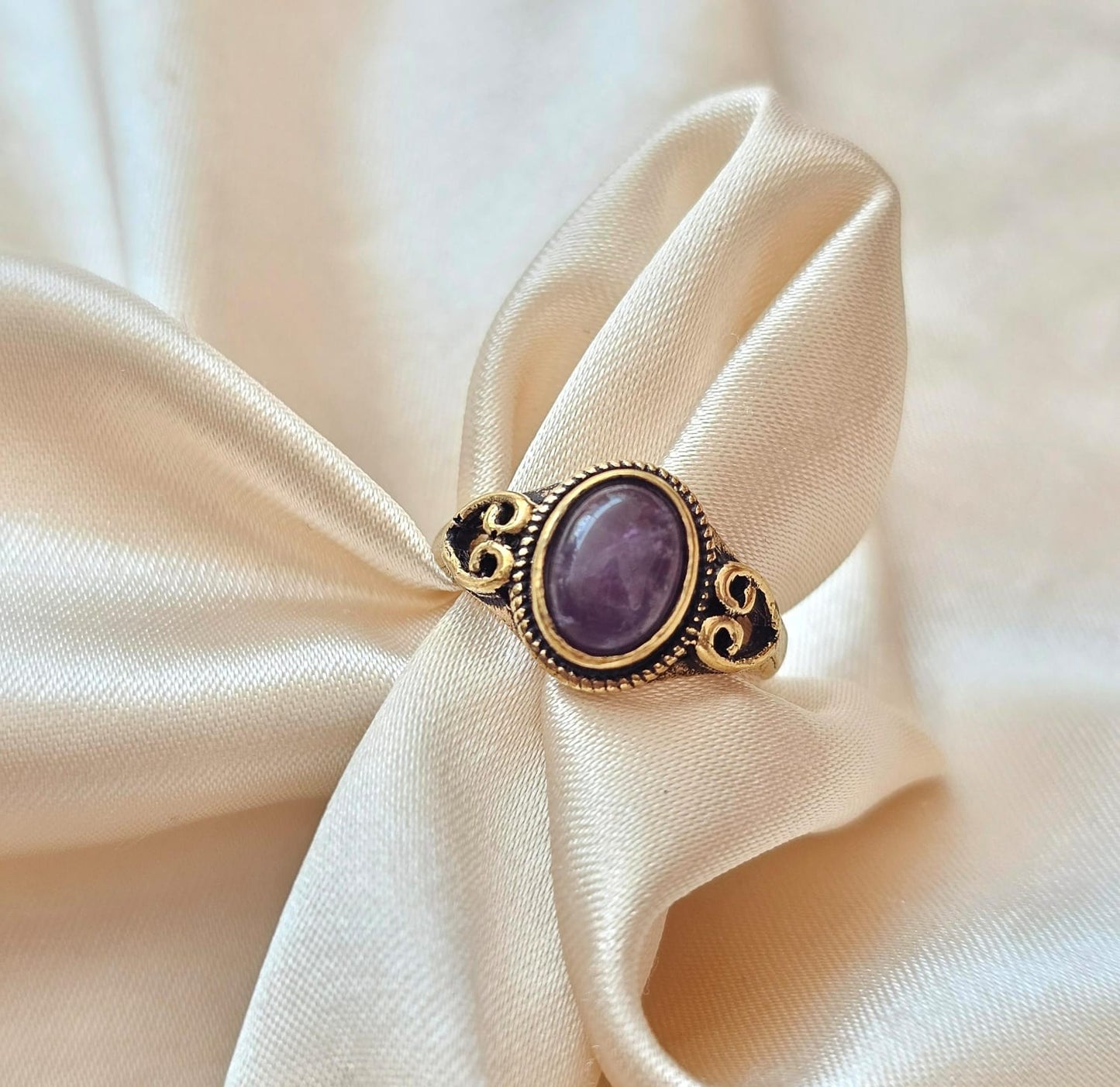 ANILLO AMATISTA CORAZONES