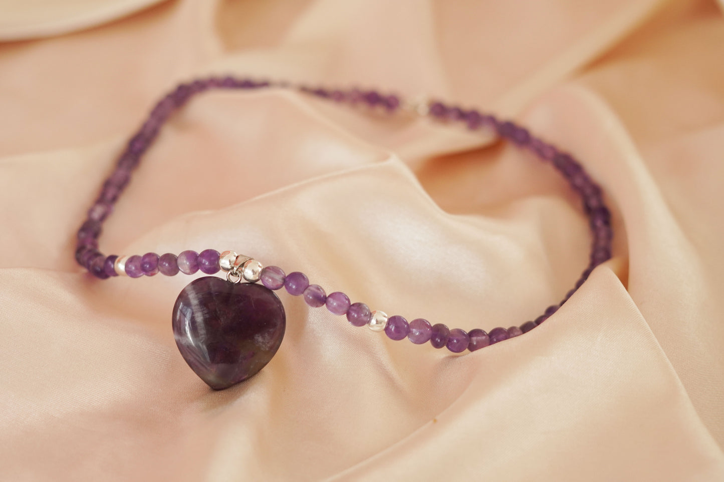 COLLAR AMATISTA