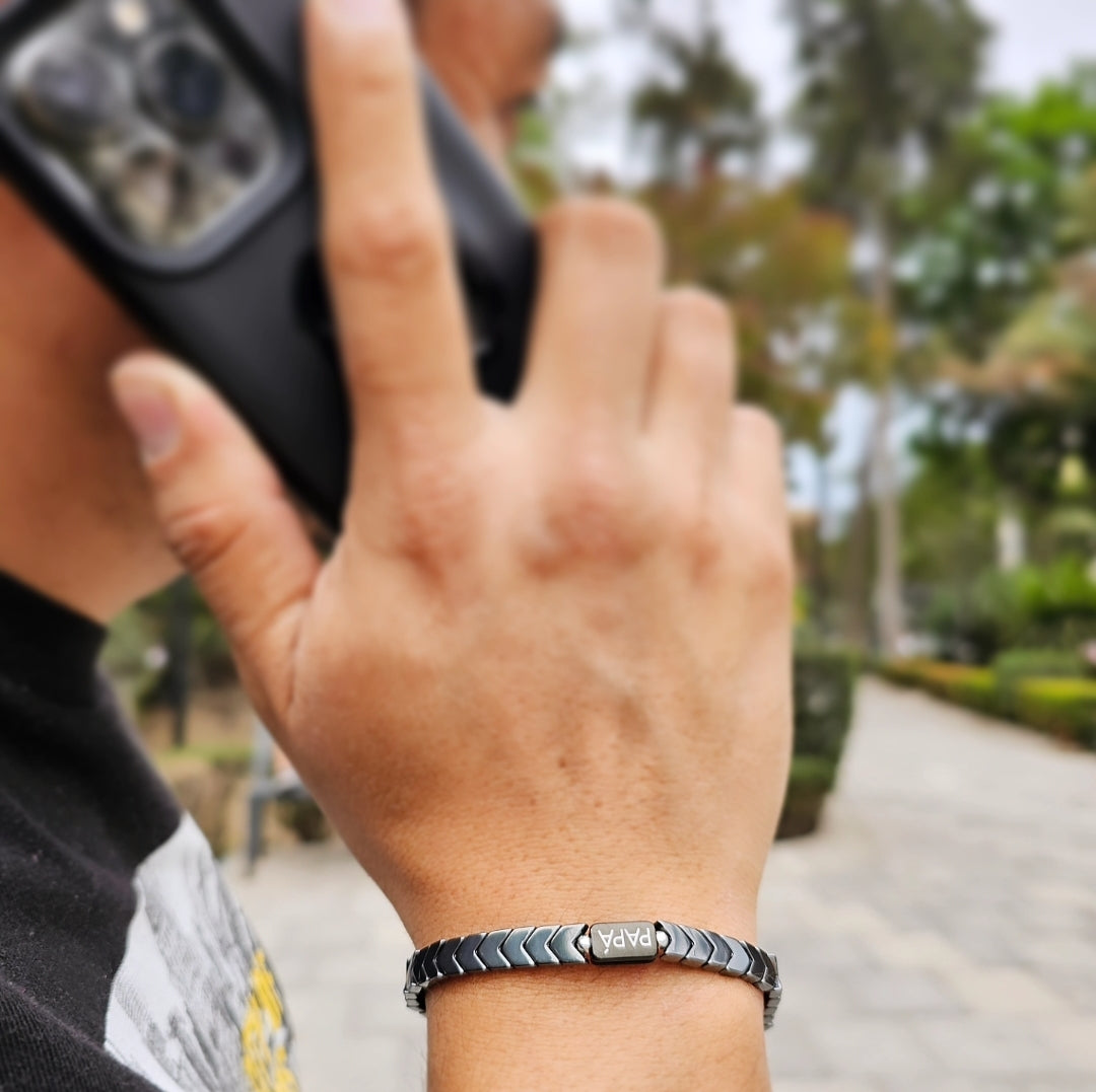 PULSERA PAPÁ HEMATITAS FLECHA