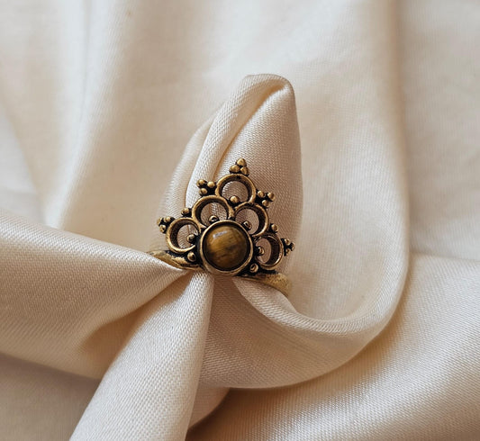 ANILLO OJO DE TIGRE CORONA