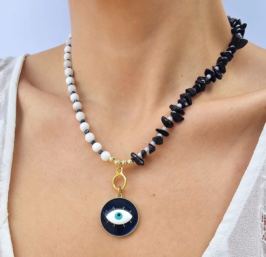 COLLAR INTUICIÓN